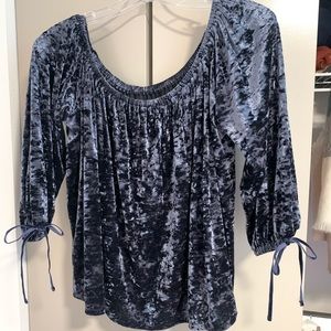 Crushed velvet top
